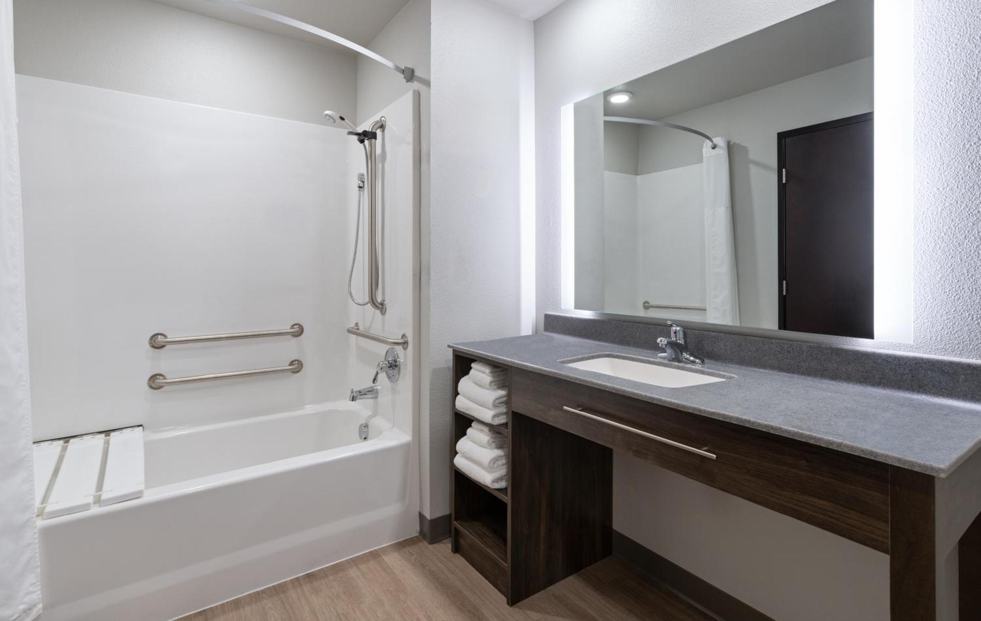 My Place Hotel-Watertown, Sd Εξωτερικό φωτογραφία